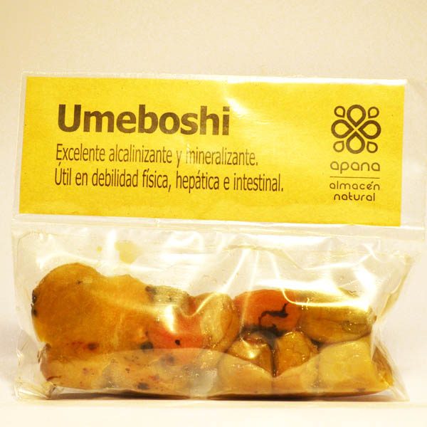 Umeboshi fermentadas en sal